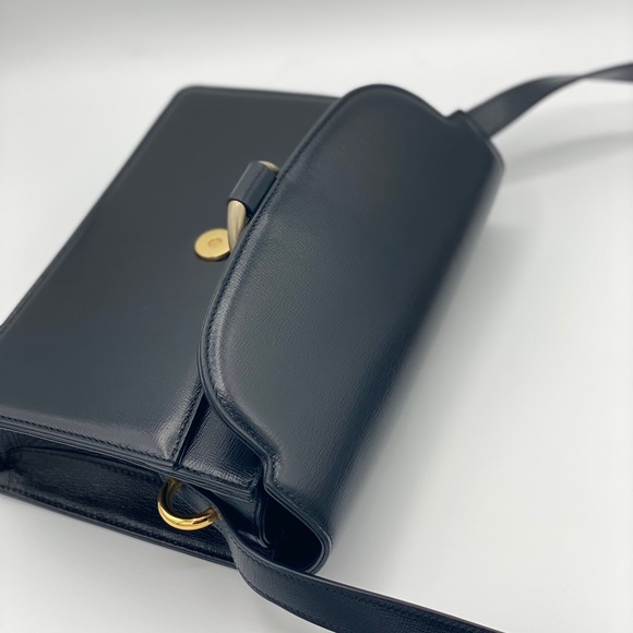 GUCCI CALFSKIN GG RING SHOULDER BAG - Picture 6 of 13